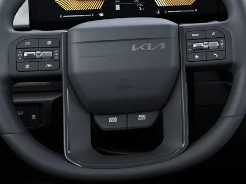 2027 Kia Seltos LX, photo 2