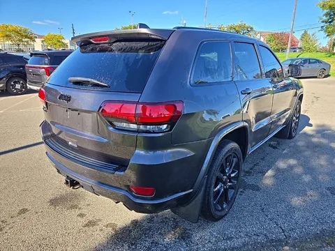 2018 Jeep Grand Cherokee Altitude 4WD, photo 3