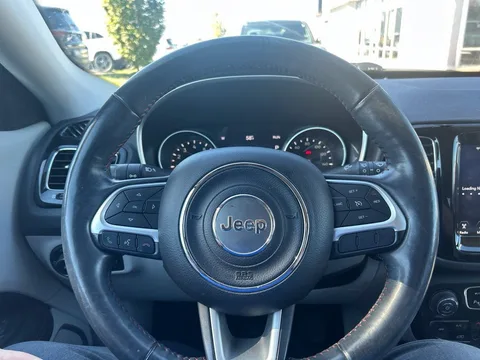 2018 Jeep Compass Limited, photo 4