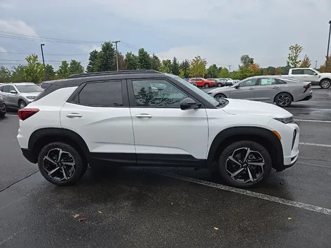 2023 Chevrolet TrailBlazer RS AWD, photo 2