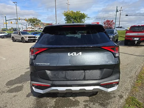 2024 Kia Sportage LX, photo 4