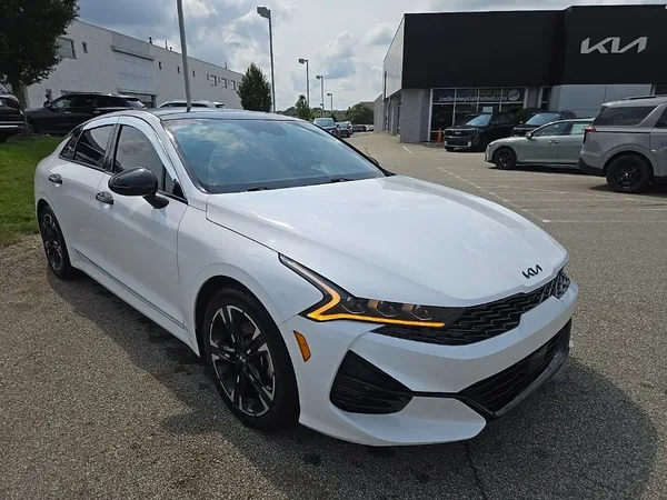 2023 Kia K5