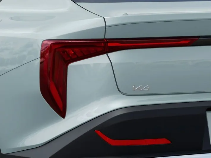 2026 Kia K4 - view 11