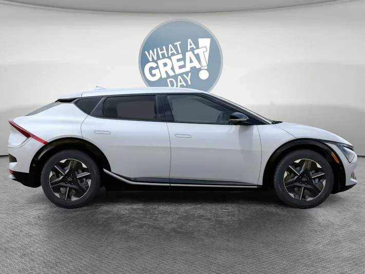 2026 Kia EV6 - view 7