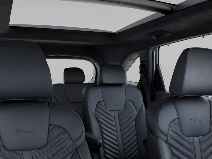 2026 Kia Sorento - view 27