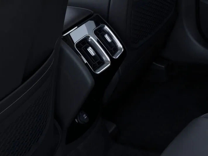 2026 Kia Sorento - view 26