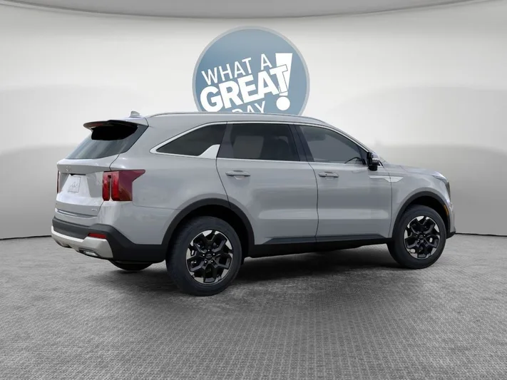 2026 Kia Sorento - view 6