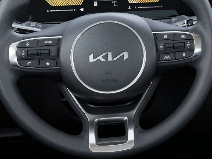 2026 Kia K5 - view 22