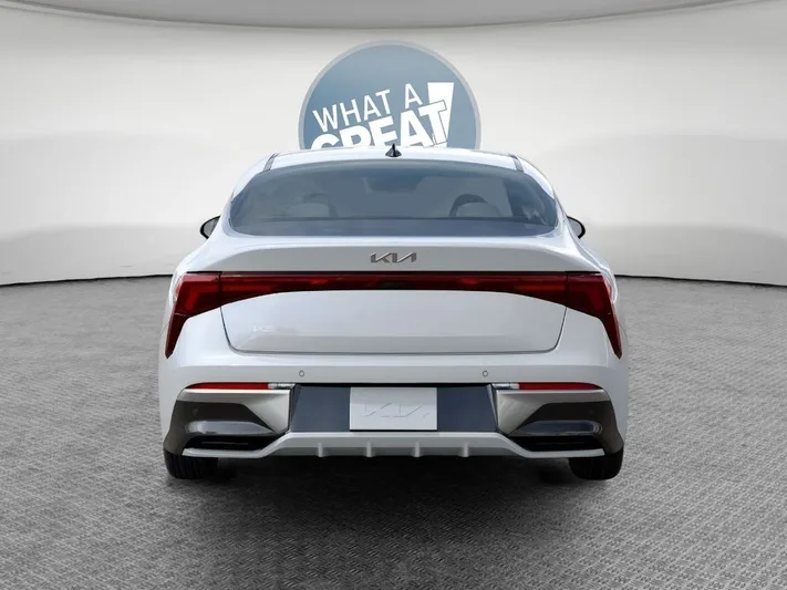 2026 Kia K5 - view 5