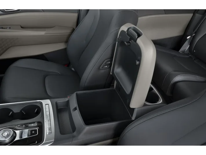 2027 Kia Carnival - view 13