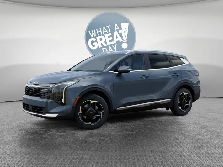 2026 Kia Sportage - view 3