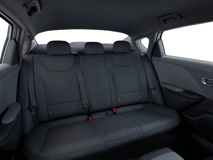 2026 Kia K4 - view 16