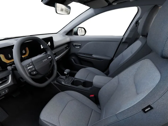 2026 Kia K4 - view 17