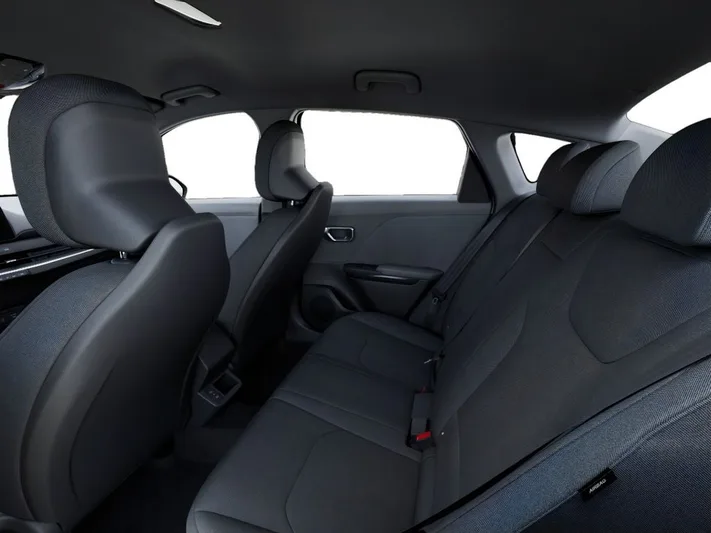 2026 Kia K4 - view 18