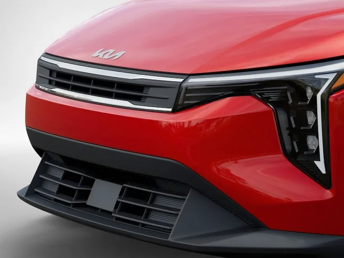 2026 Kia K4 - view 12