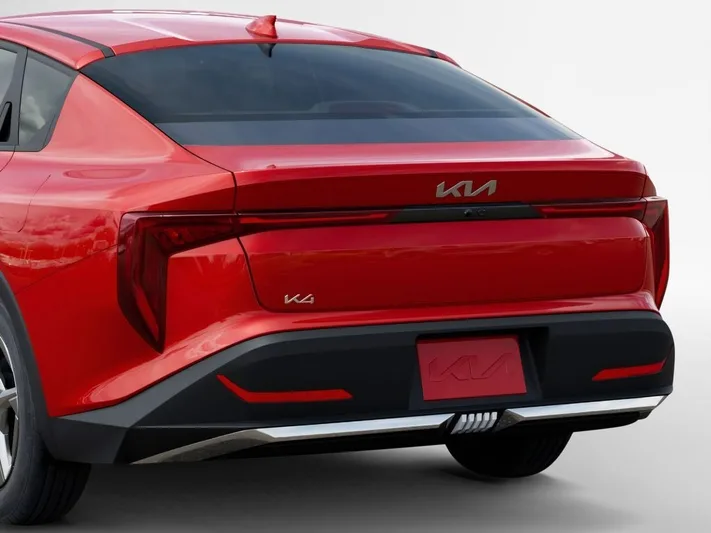 2026 Kia K4 - view 13