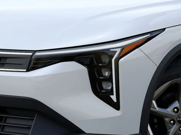 2026 Kia K4 - view 10