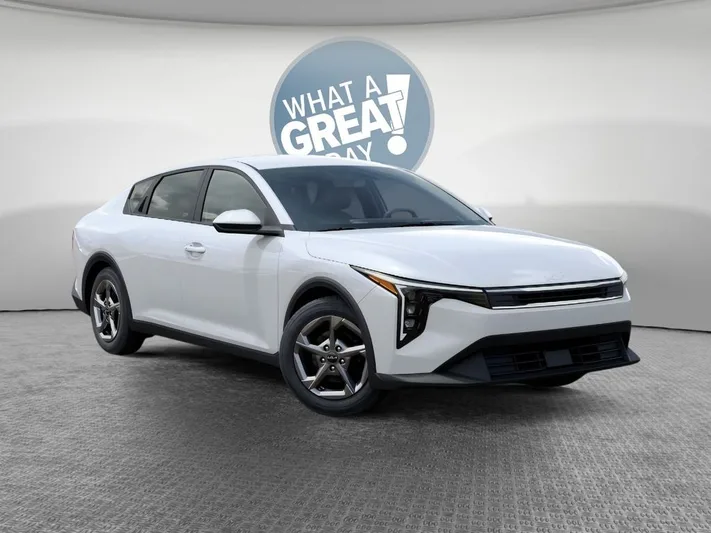 2026 Kia K4 - view 8