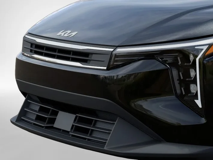 2026 Kia K4 - view 12