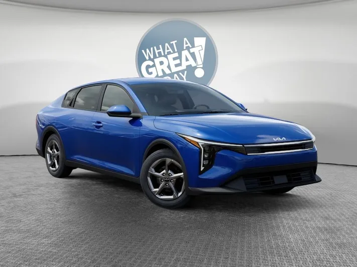 2026 Kia K4 - view 8