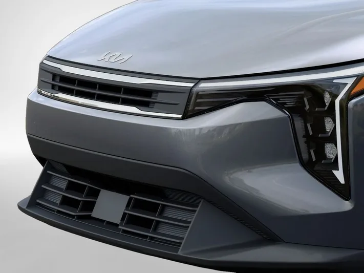 2026 Kia K4 - view 12