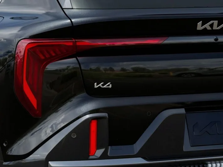 2026 Kia K4 - view 11