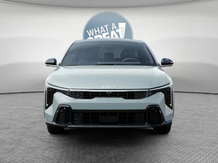 2026 Kia K4 - view 2