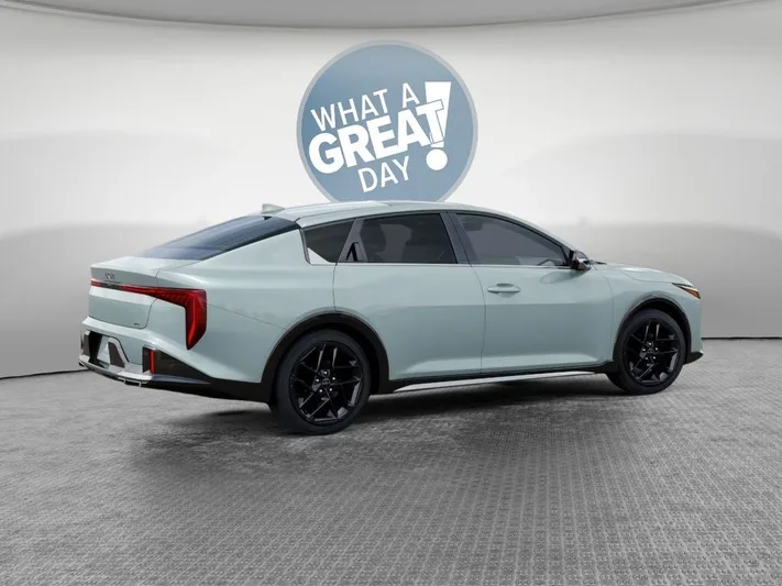 2026 Kia K4 - view 6
