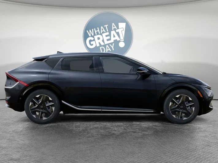 2026 Kia EV6 - view 7