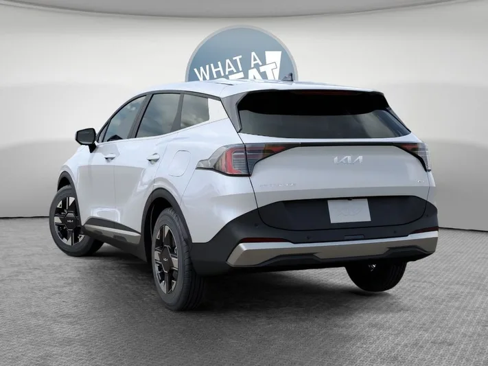 2026 Kia Sportage - view 4