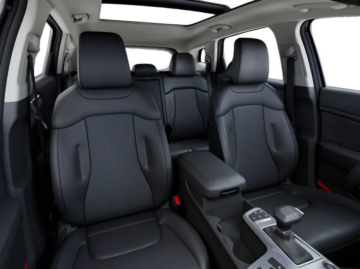 2026 Kia Sportage - view 15