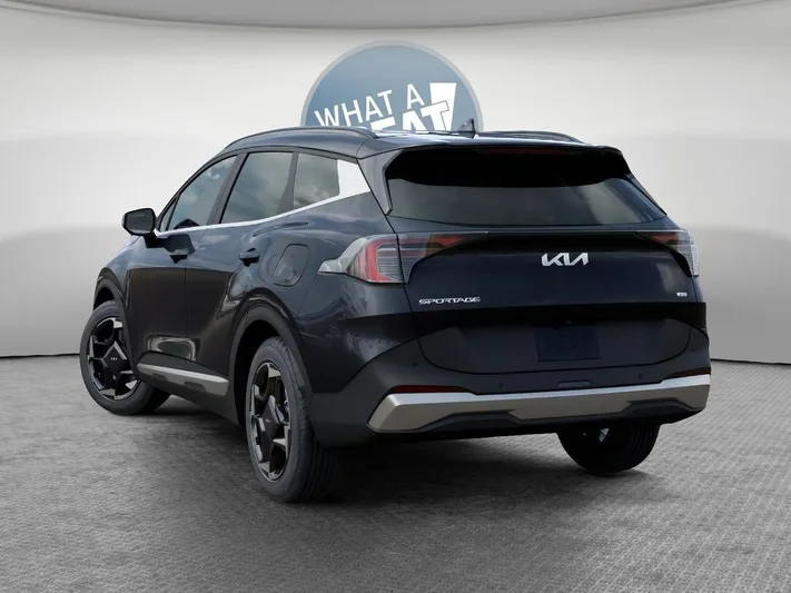 2026 Kia Sportage - view 4