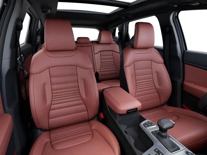 2026 Kia Sportage - view 15