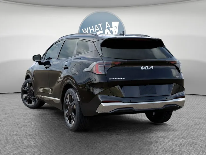 2026 Kia Sportage - view 4
