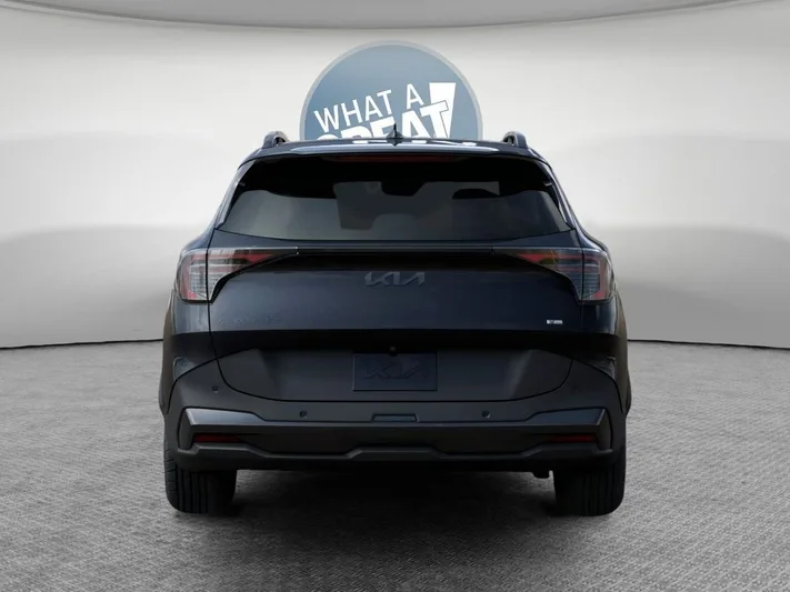 2026 Kia Sportage - view 13