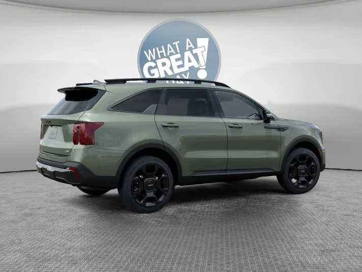 2026 Kia Sorento - view 6