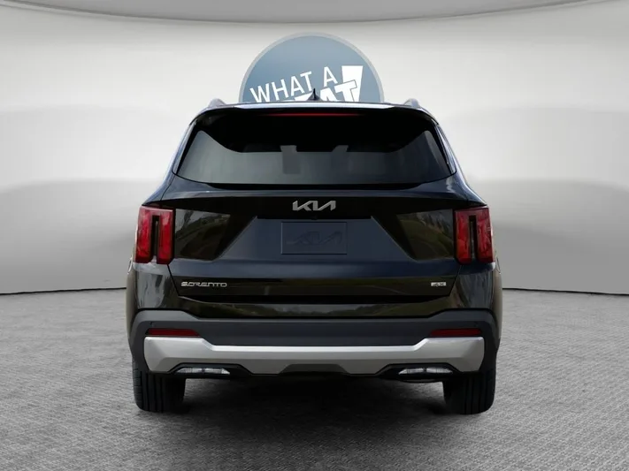 2026 Kia Sorento - view 13