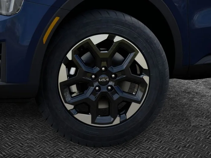 2026 Kia Sorento - view 9