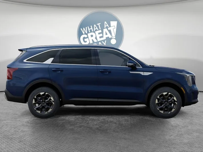 2026 Kia Sorento - view 7