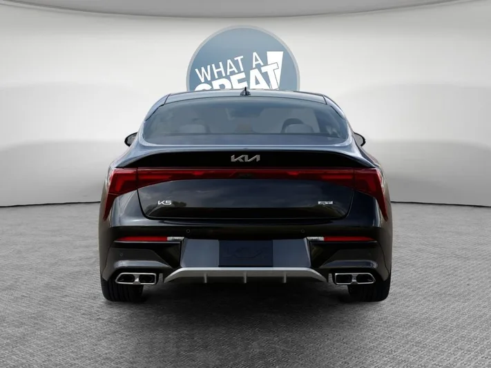 2026 Kia K5 - view 13