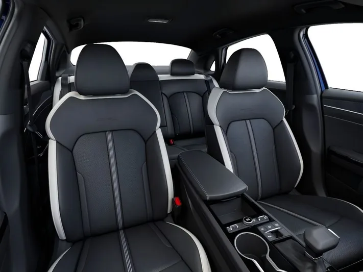 2026 Kia K5 - view 15