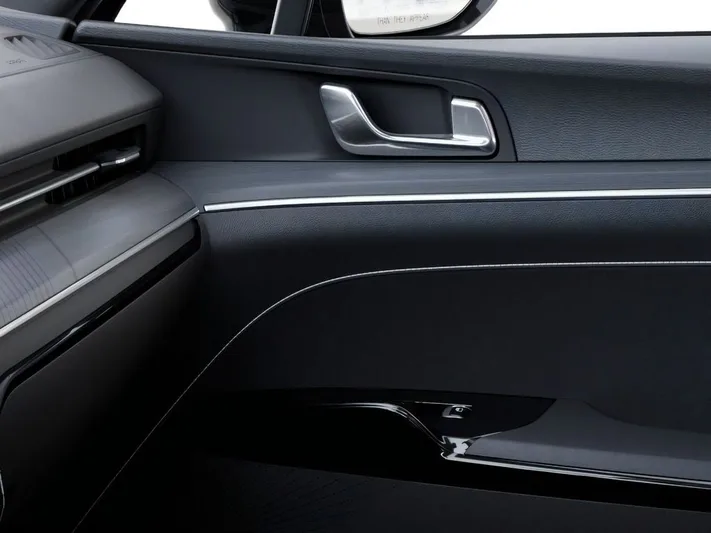2026 Kia K5 - view 25