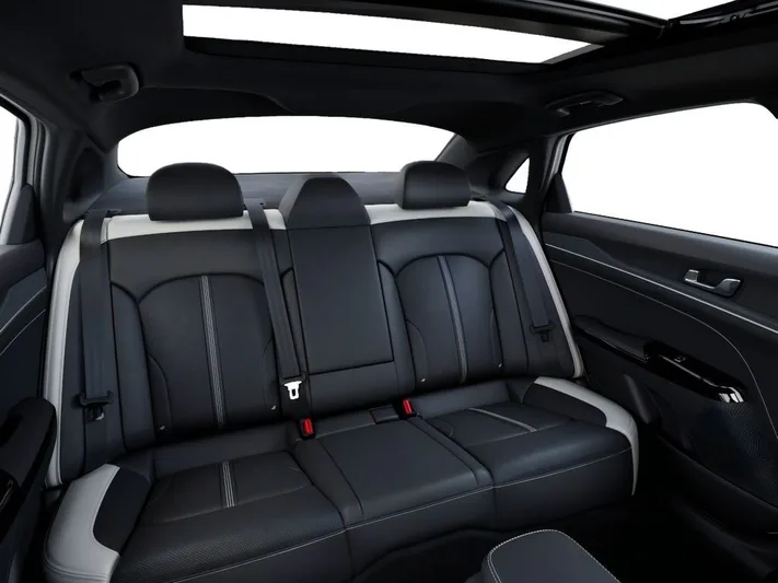 2026 Kia K5 - view 16