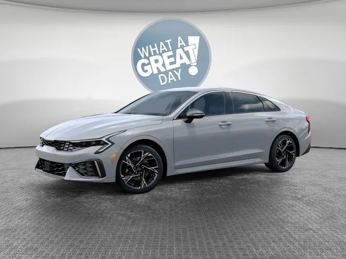 2026 Kia K5 - view 3