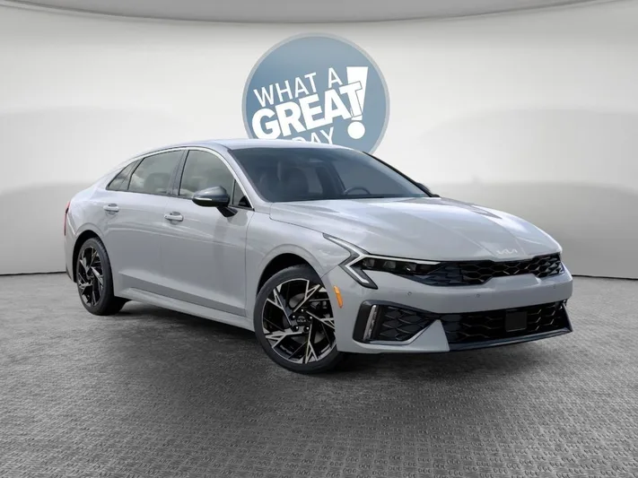 2026 Kia K5 - view 8