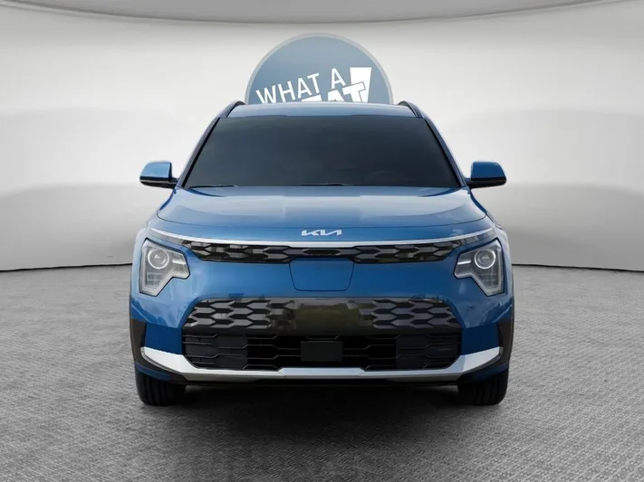 2026 Kia Niro - view 2