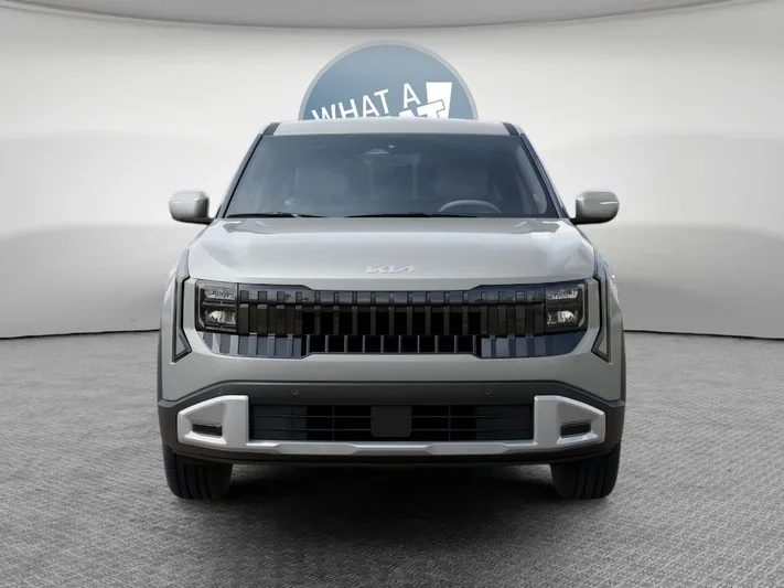 2027 Kia Seltos - view 2