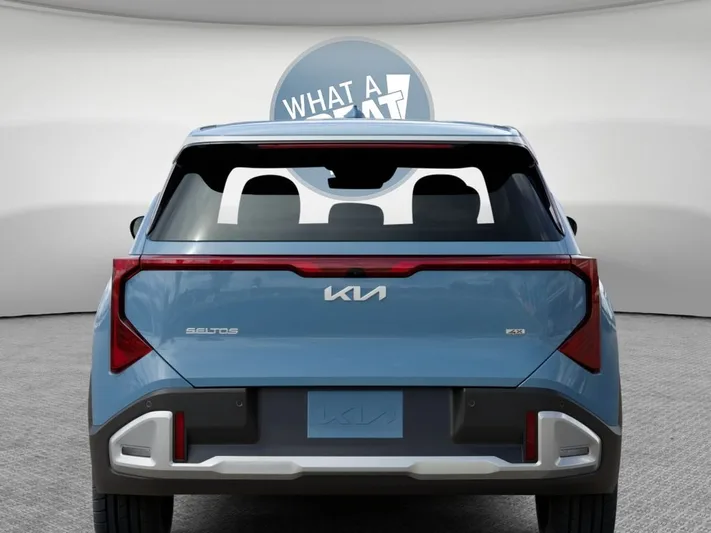 2027 Kia Seltos - view 13
