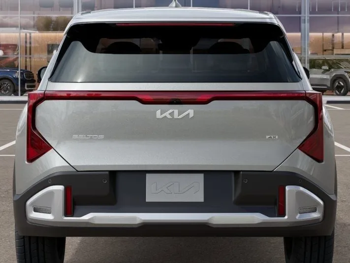 2027 Kia Seltos - view 13