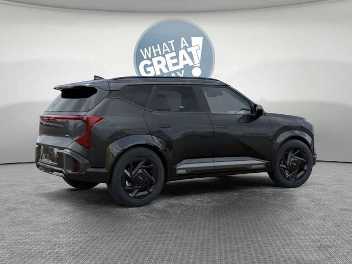 2027 Kia Seltos - view 5